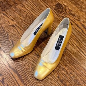 Stuart Weitzman Women’s 8 Shimmering Gold Block Heels